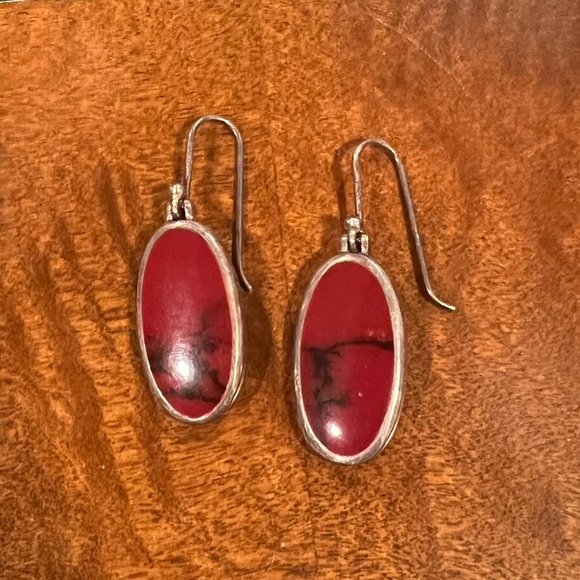 Red Jasper Sterling Silver 925 Red Coral 1.5"
Dangle Earrings super cute red - Picture 7 of 7